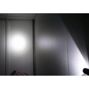 LED MegaBeam Flashlight_693-00.003_5