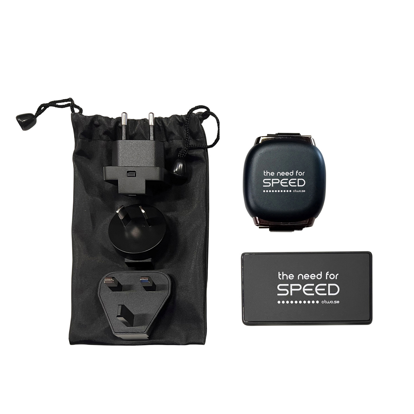 16870_Travel adapter with interchangeable plugs and 240W Square cable_0_Main